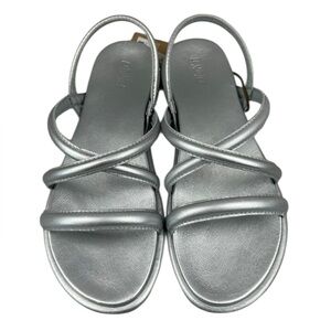 OLUKAI Tiare Elegant Strappy Support Leather Sandal in Silver Size 9 Nwt